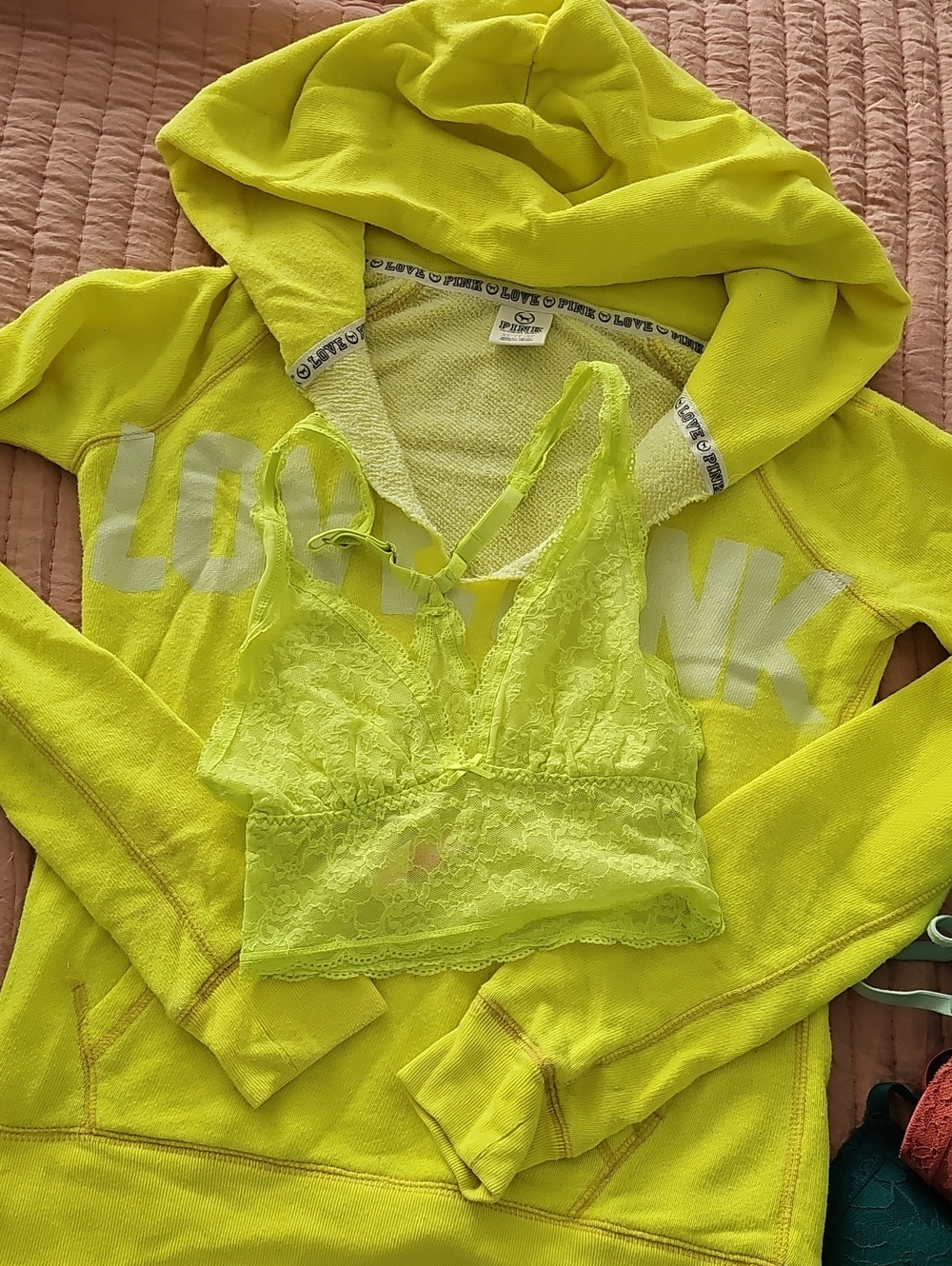 Victoria's Secret Neon Yellow Lace Bralette Sz XS